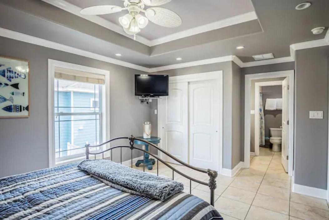 7 Bedroom Home Steps To The Beach With 4 Patios And Pool! Sleeps 20 Port Aransas Exterior foto